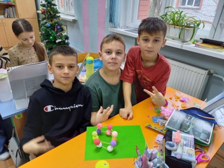 STEM-  5 :     !