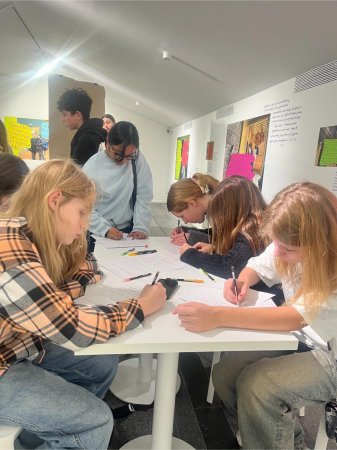     :    PinchukArtCentre