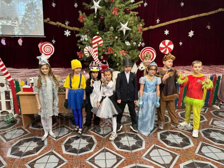 � ˳�� "��������" � ������ ��������� 35 ������ ��������� ����